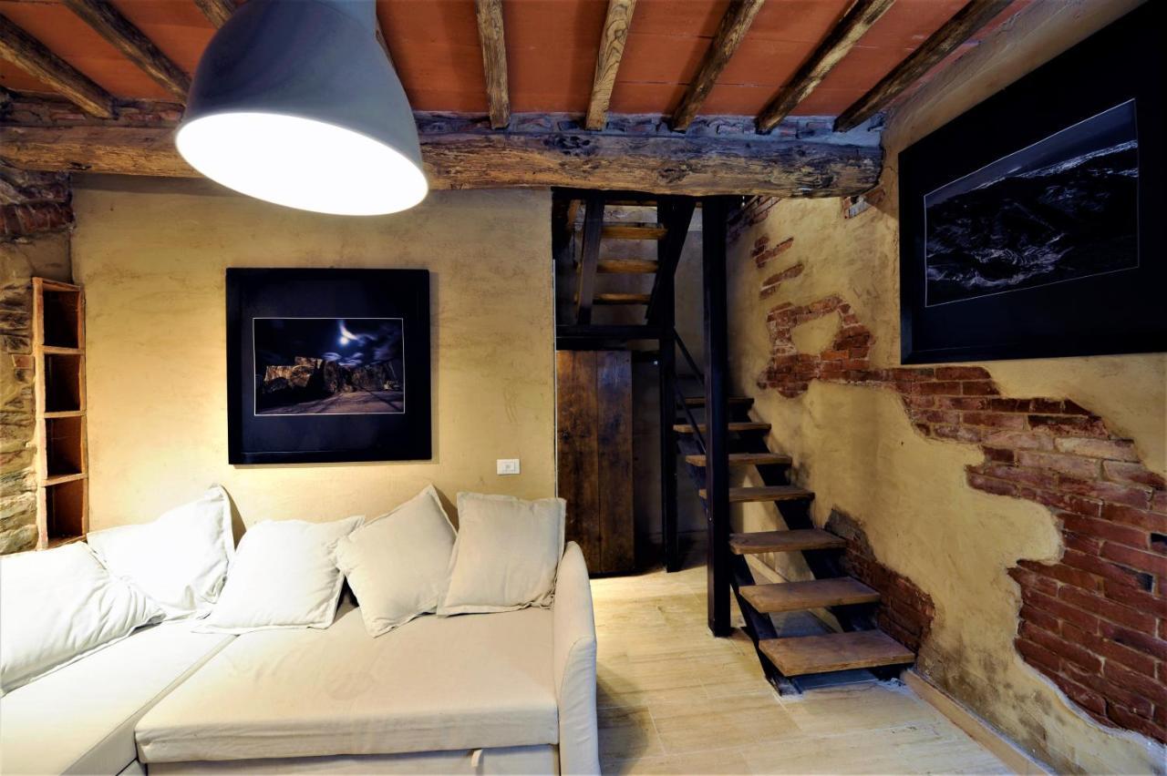 Incantevole Casa Sul Fiume, Relax E Natura Ai Piedi Della Alpi Apuane Massa  Exteriör bild